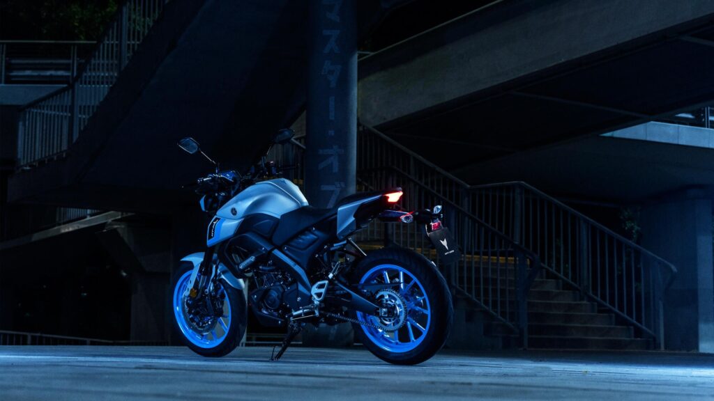 Yamaha MT-125: TFT de 5" y control de tracción