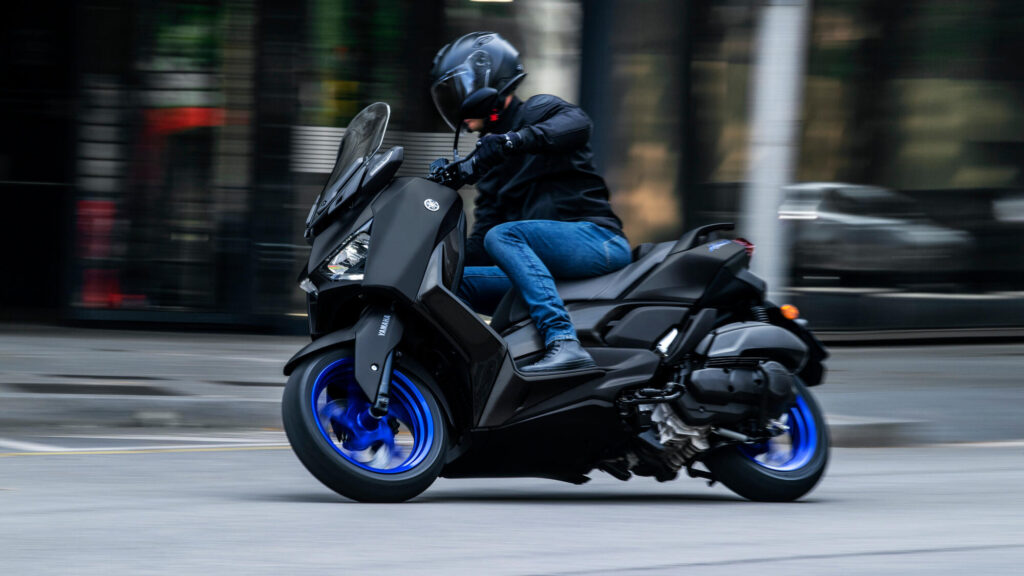 Yamaha XMAX 125 Winter: Smart Key, TCS y conectividad