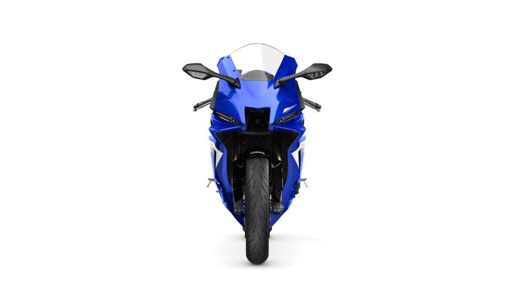 Yamaha R9 35 kW: Suspensiones KYB regulables
