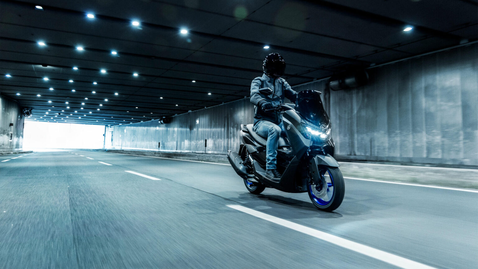 Vídeo oficial Yamaha NMAX Urban