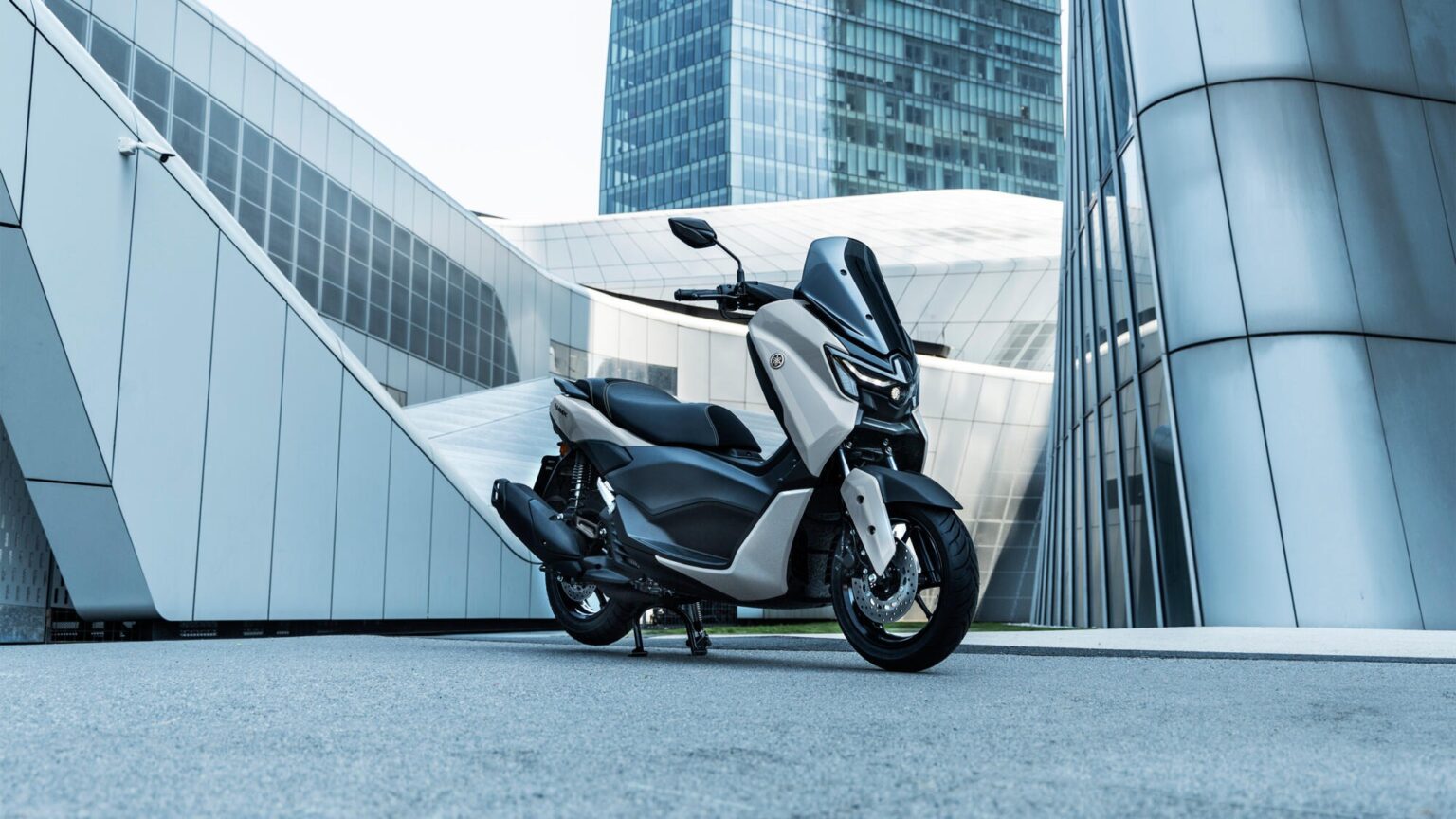 Vídeo oficial Yamaha NMAX Tech Max Urban