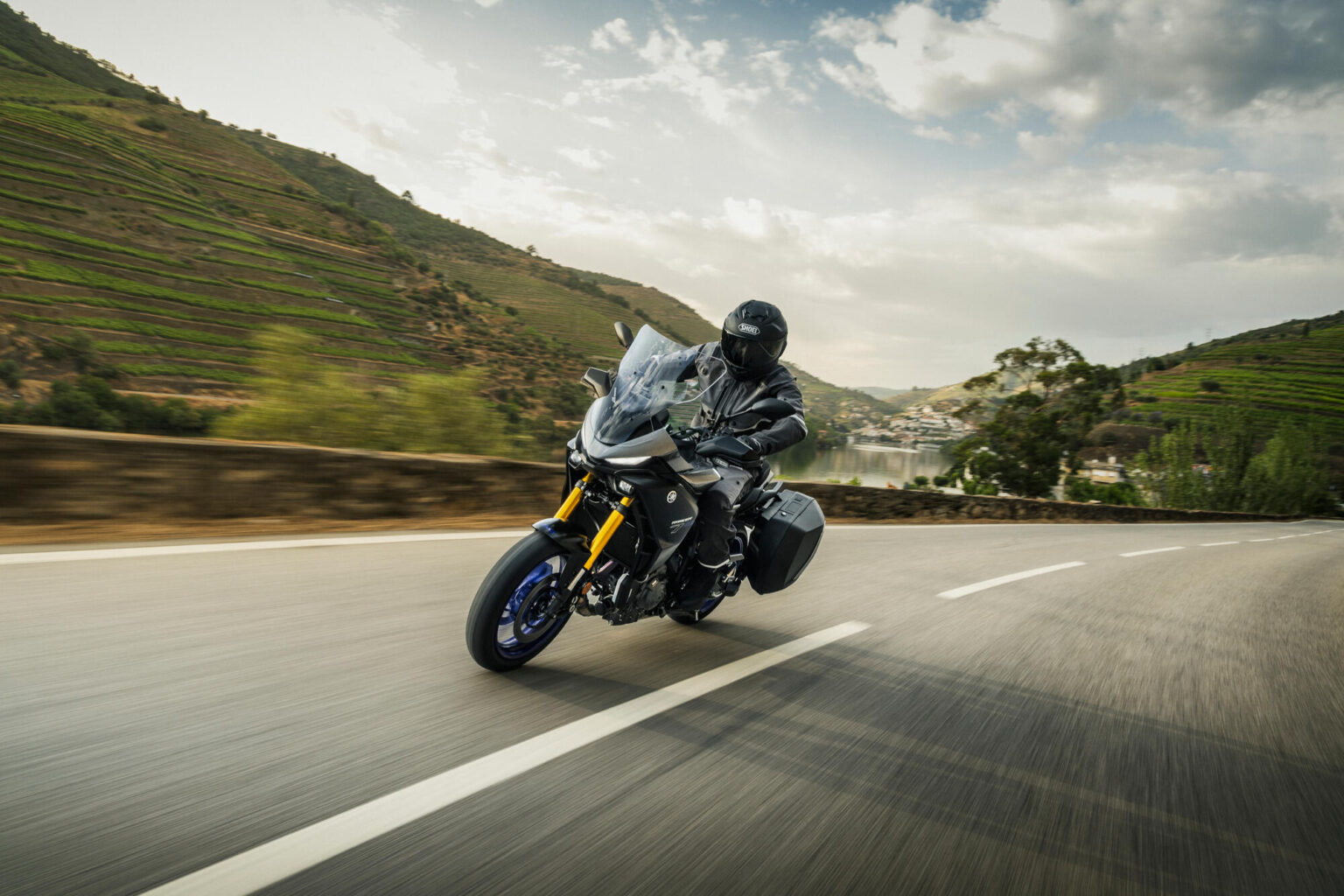 Yamaha Tracer 7 GT Y-AMT en BCN Motorbikes Barcelona