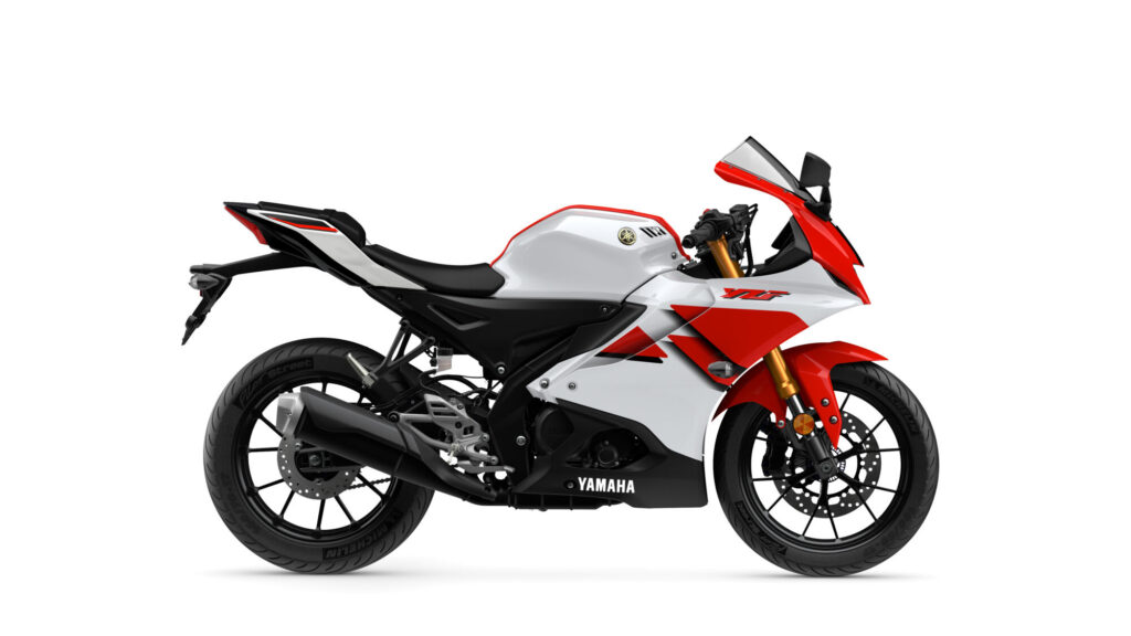 Yamaha R 125 70th Anniversary: Estilo Yamaha Racing