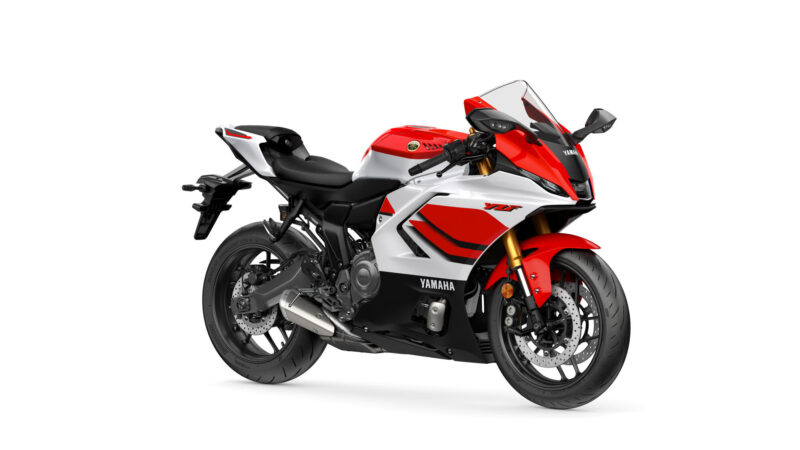 Yamaha R7 70th Anniversary 1