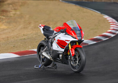 Yamaha R7 70th Anniversary 5