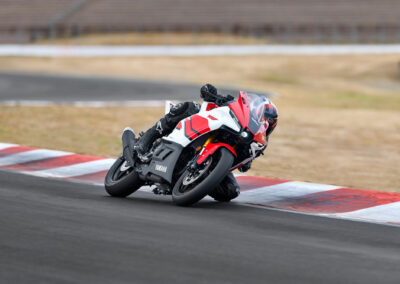 Yamaha R3 70th Anniversary 7
