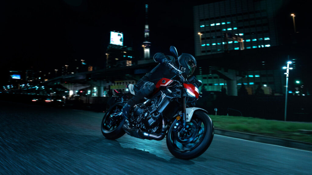 Yamaha MT-09: CP3 de 890 cc