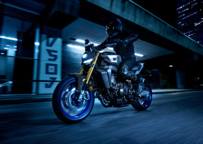 Yamaha MT-09 SP 2027 en Icon Performance (en acción)