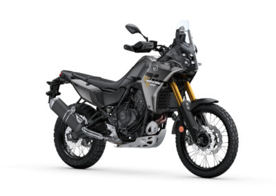 Yamaha Ténéré 700 2027 en Crystal Graphite (estudio)