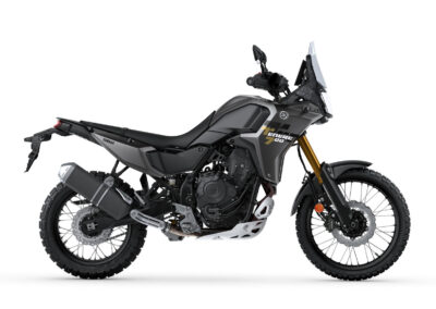 Yamaha Ténéré 700 2027 en Crystal Graphite (estudio)