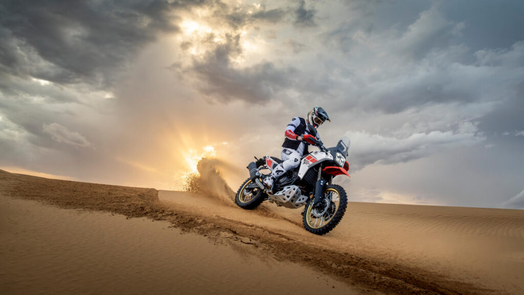 Yamaha Ténéré 700 Rally: Decoración conmemorativa